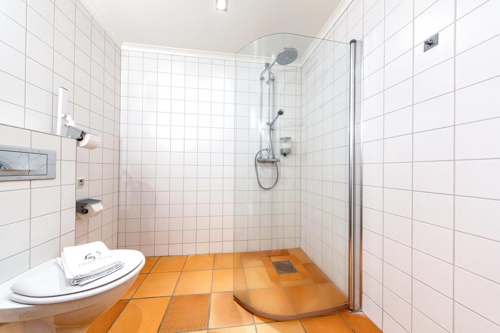 Hotell Pilen Umea Ngoại thất bức ảnh